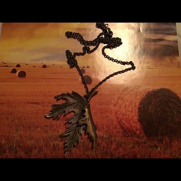 Bronze fall autumn leaf acorns necklace pendant handmade Thanksgiving - Picture 6 of 13